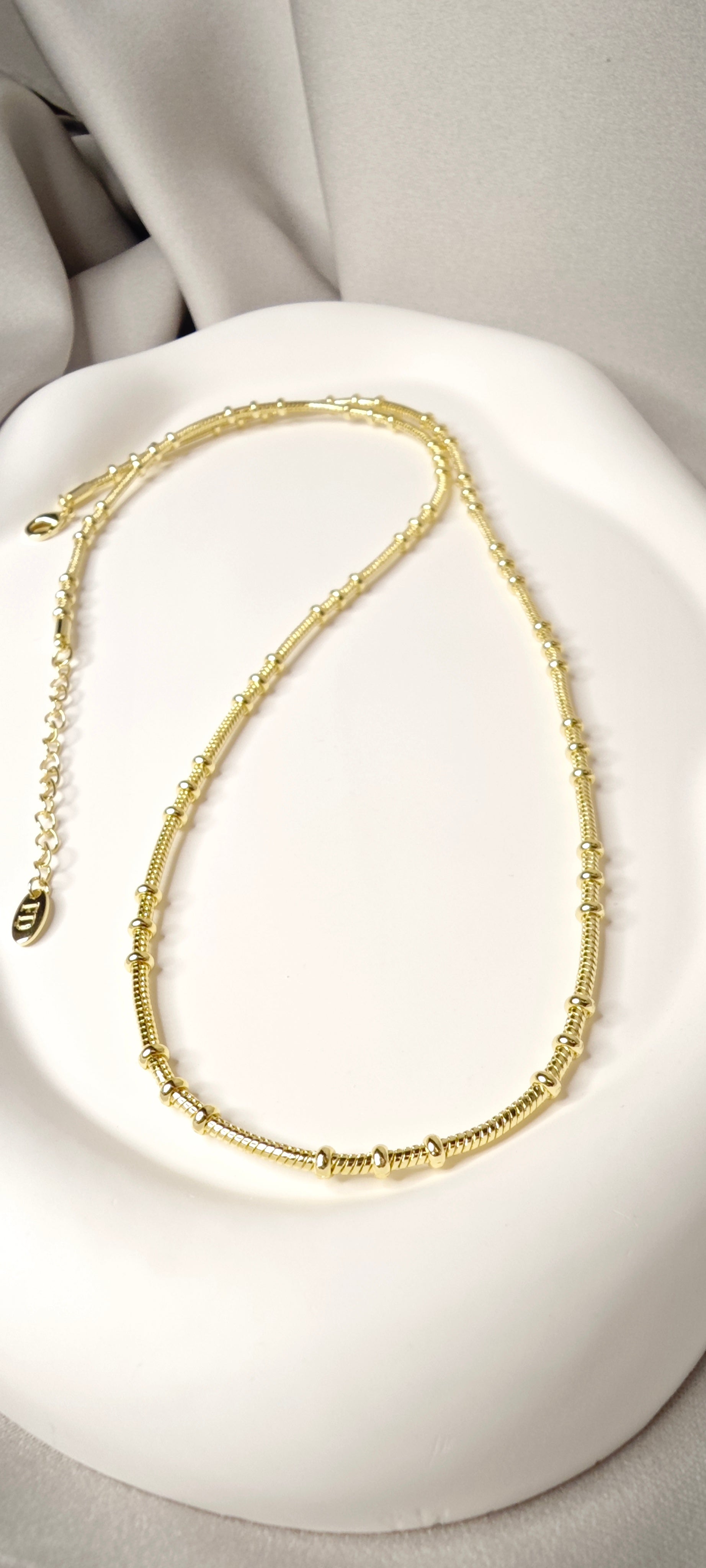 VELUARE ROYAL 14K Sıralı Dorika Kolye