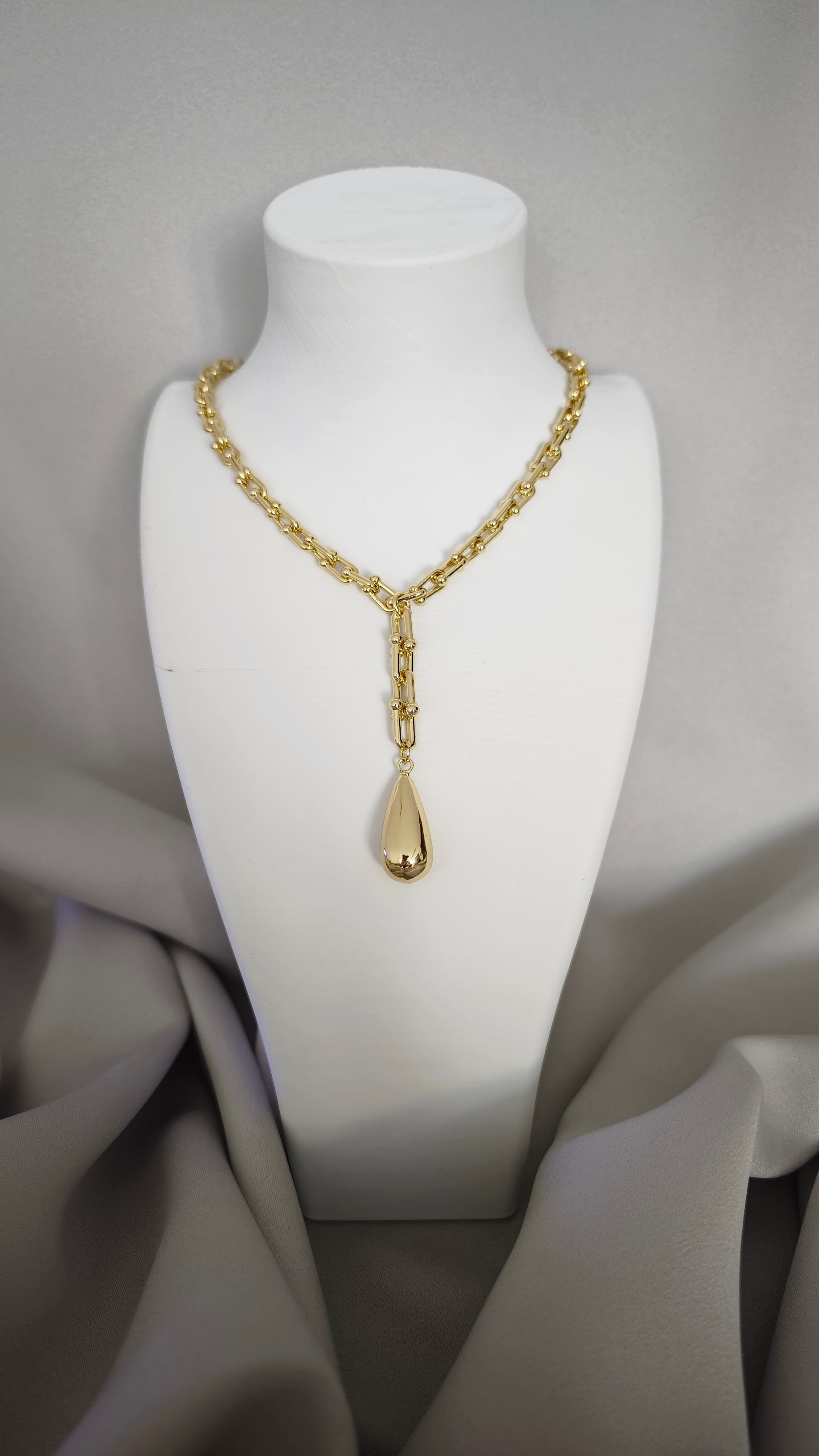 VELUARE Privé 14K Tiffany Model Sallantılı Damla Kolye