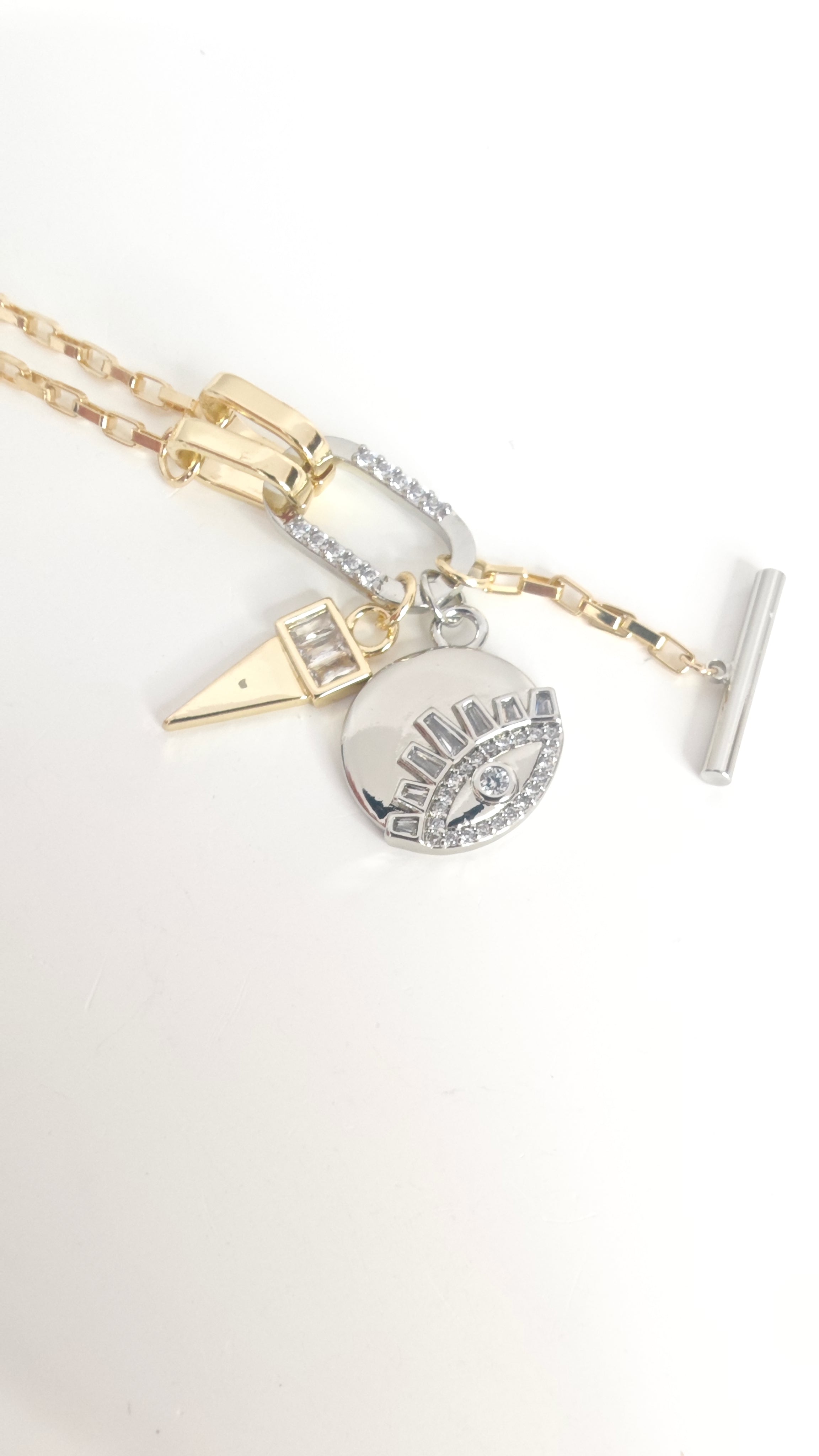 VELUARE EVERYDAY 14K Gold Renk Çoklu Tılsım Madalyonlu Kilit Kolye