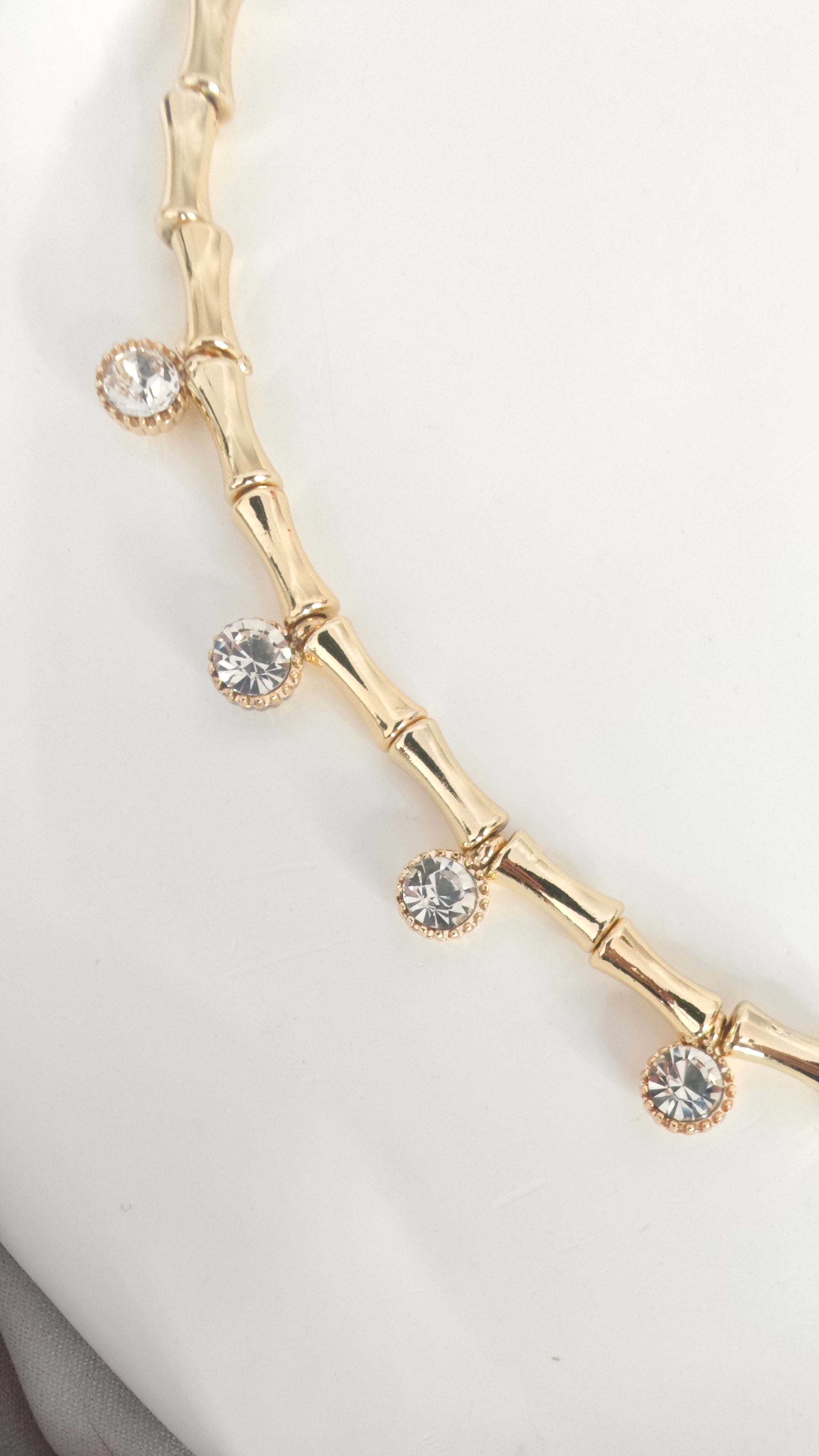 VELUARE EVERYDAY 14K Gold Renk Beştaş Sallantılı Bambu Boru Zincir Kolye
