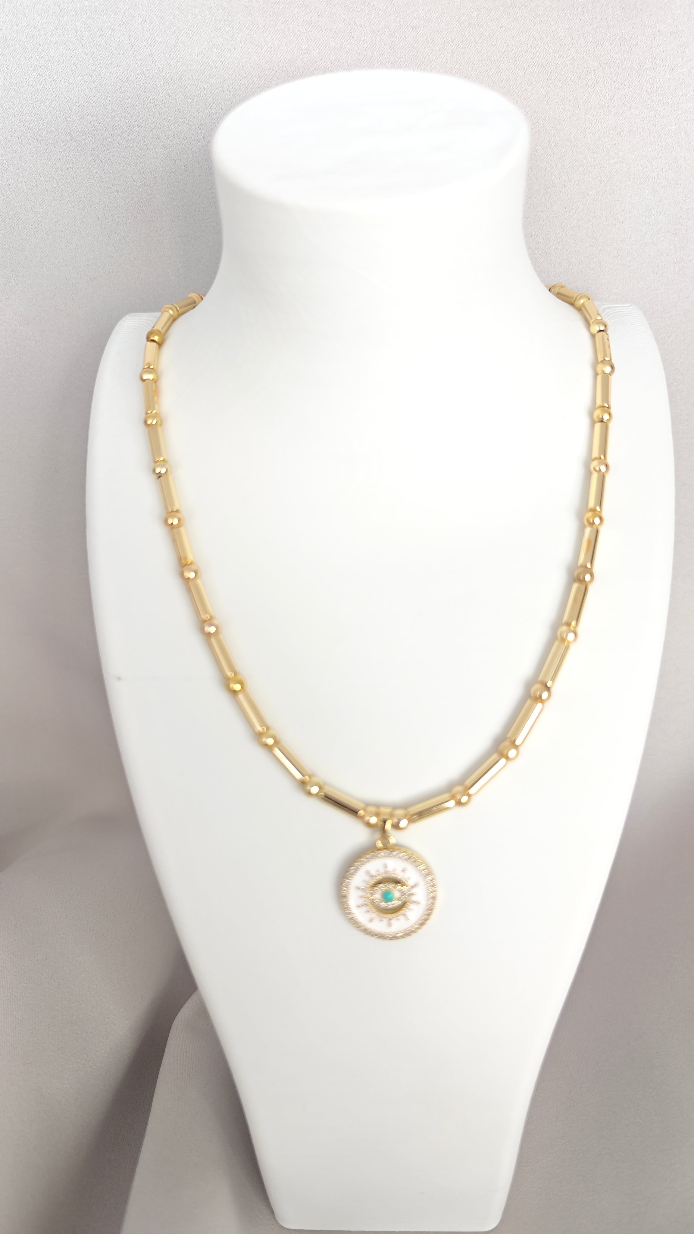 VELUARE EVERYDAY 14K Gold Renk Beyaz Mineli Göz Madalyonlu Boru Zincir Kolye