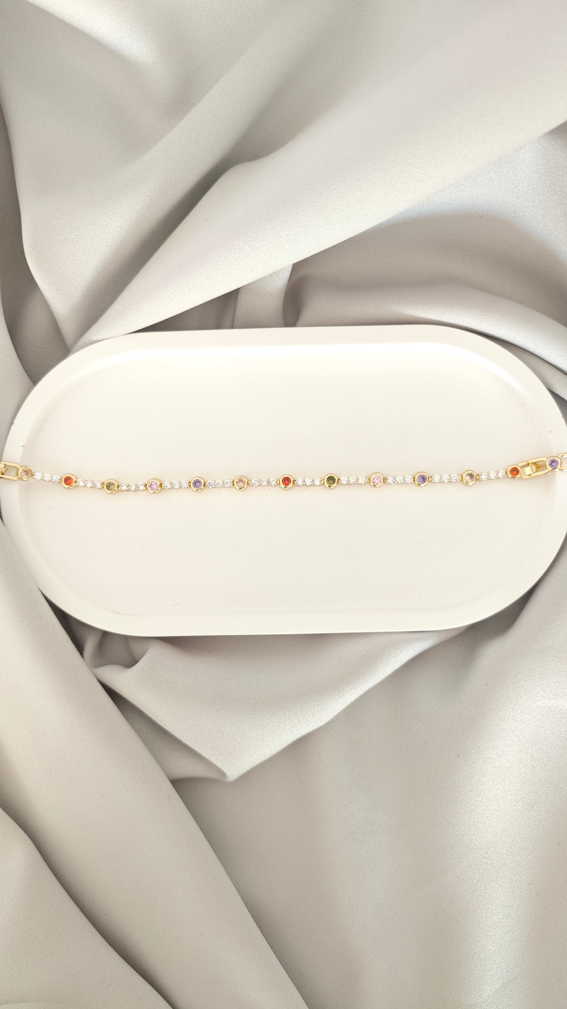 VELUARE Privé 14K Gold Renk Multicolor Taşlı Su Yolu Bileklik