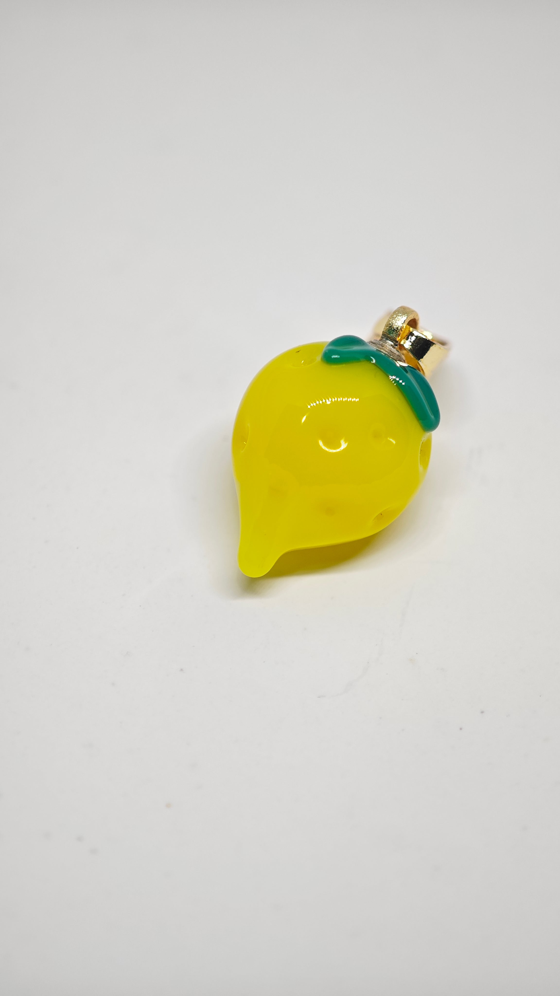 Veluare Everyday 14K Limon Figürlü Kolye Ucu