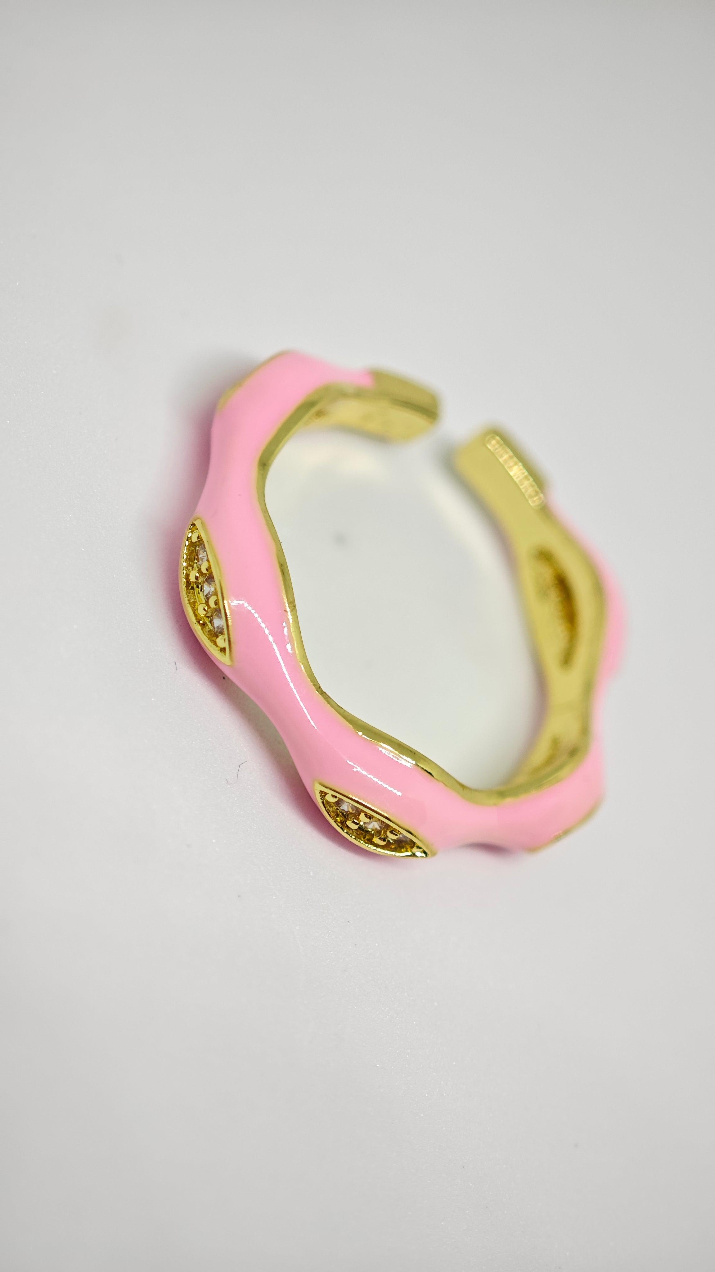 Veluare Privé 14K Pembe Mineli Dalgalı Markiz Taşlı Yüzük