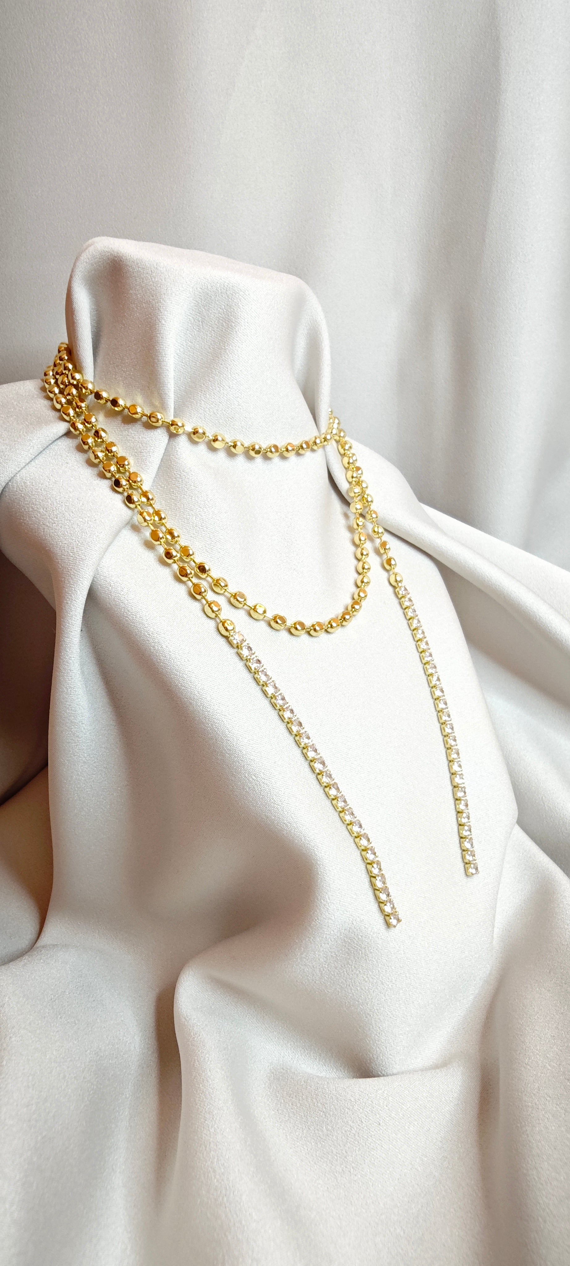 VELUARE ROYAL 14K Zirkon Taşlı Dorika Kravat Model Kolye