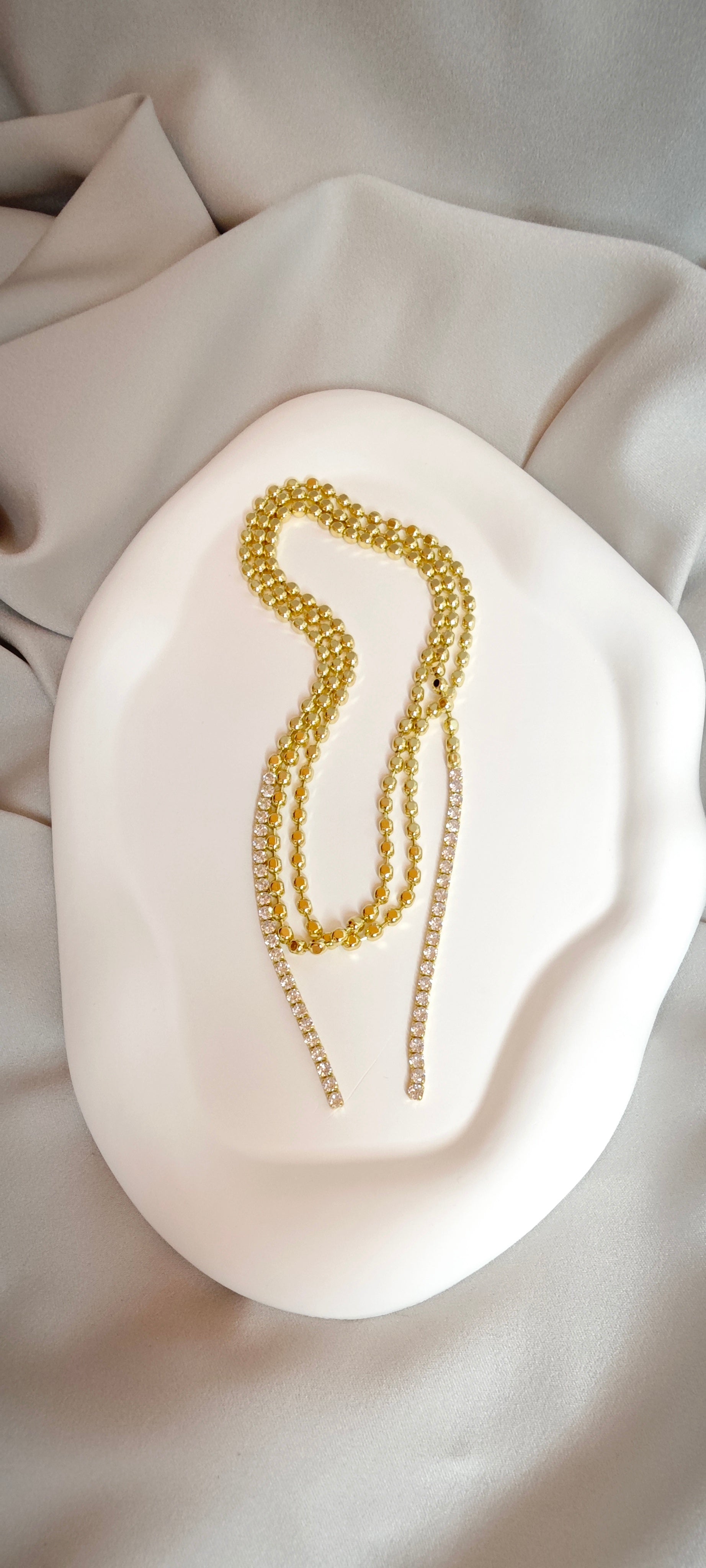 VELUARE ROYAL 14K Zirkon Taşlı Dorika Kravat Model Kolye