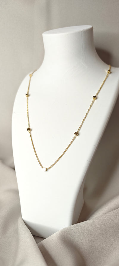 VELUARE ROYAL 14K Işıltılı Küp Model Minimalist Kolye