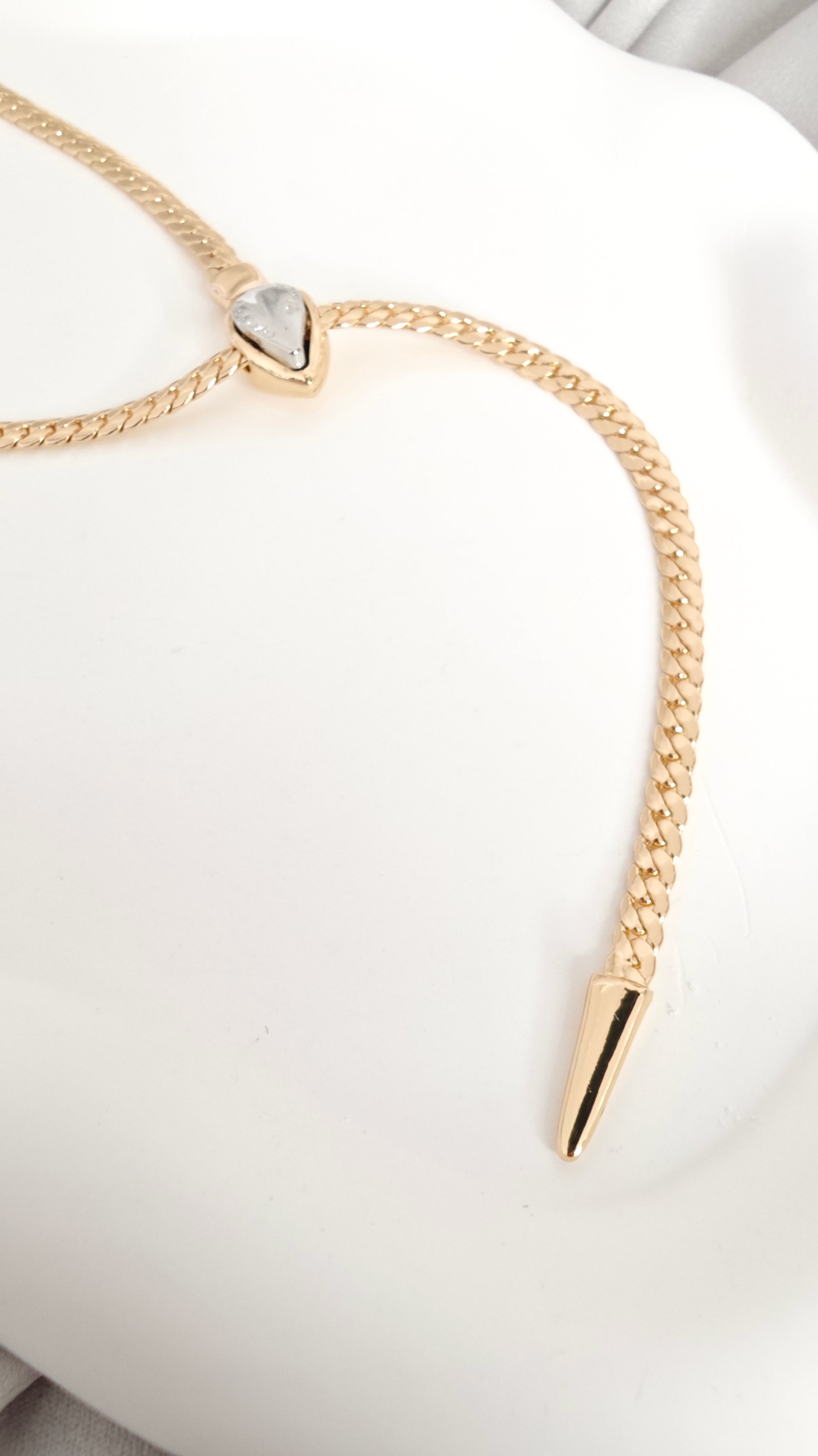 VELUARE EVERYDAY 18K Gold Renk  Gümüş Detay Sarkıtlı Yılan Model İtalyan Ezme Kolye