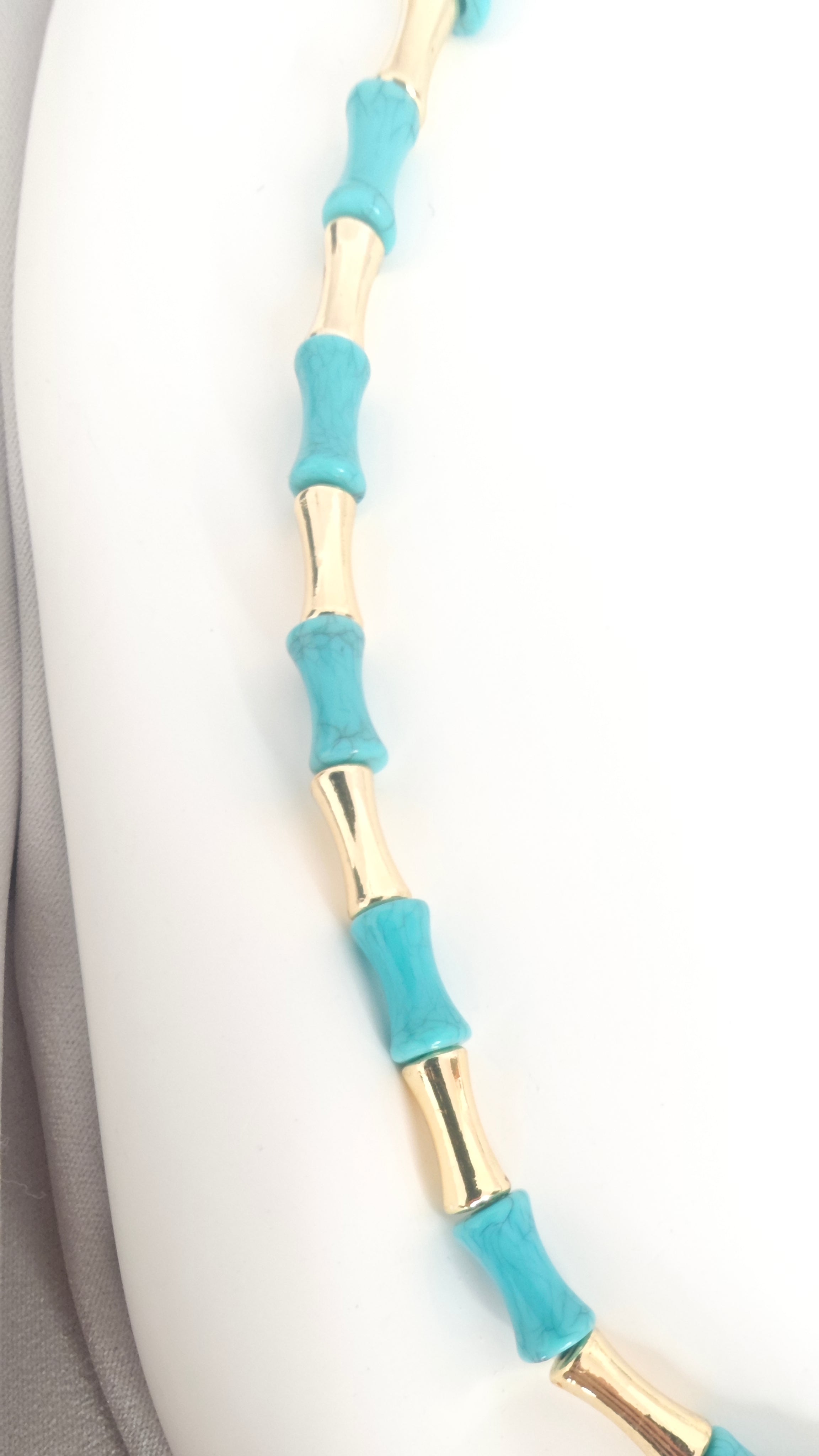 VELUARE EVERYDAY 14K Gold Renk Turkuaz Bambu Boru Zincir Kolye