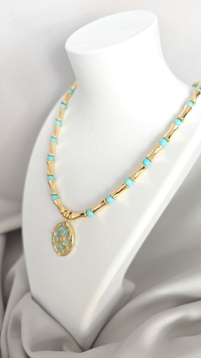 VELUARE EVERYDAY 14K Gold Renk Turkuaz Mineli Oval Güneş Madalyonlu Bambu Kolye