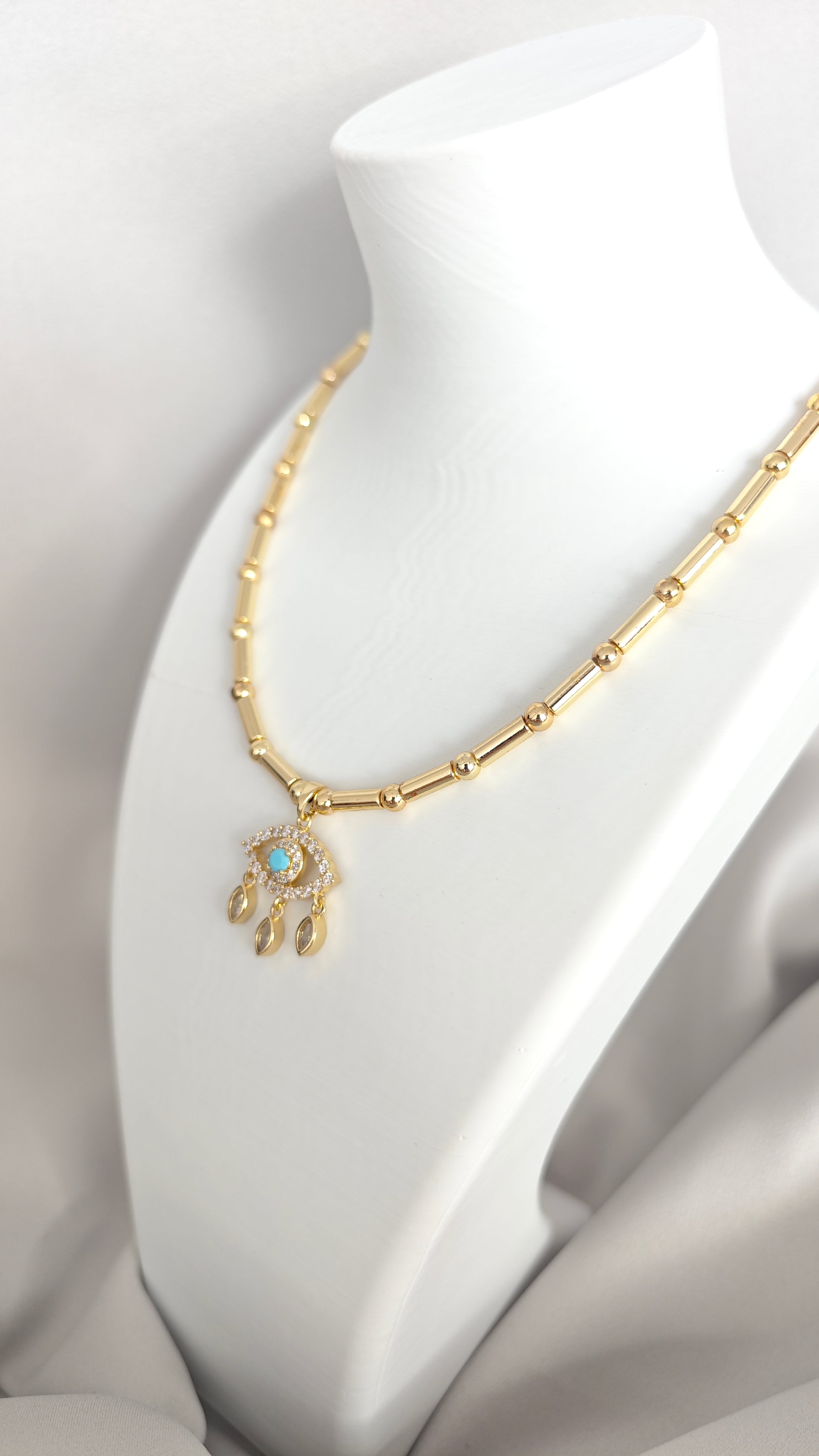 VELUARE EVERYDAY 14K Gold Renk Sallantılı Göz Madalyonlu Boru Zincir Kolye