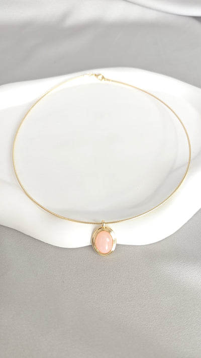 VELUARE EVERYDAY 14K Gold Renk Pembe Taşlı Oval Madalyonlu Misina Zincir Kolye