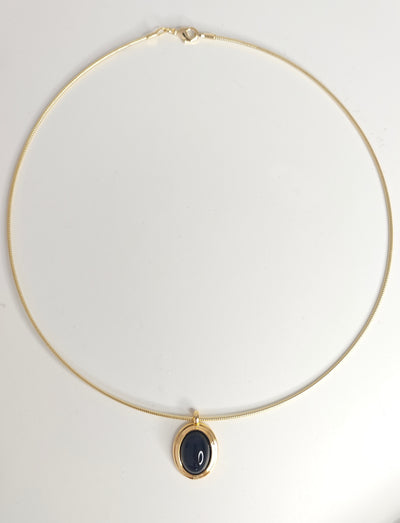 VELUARE EVERYDAY 14K Gold Renk Siyah Taşlı Oval Madalyonlu Misina Zincir Kolye