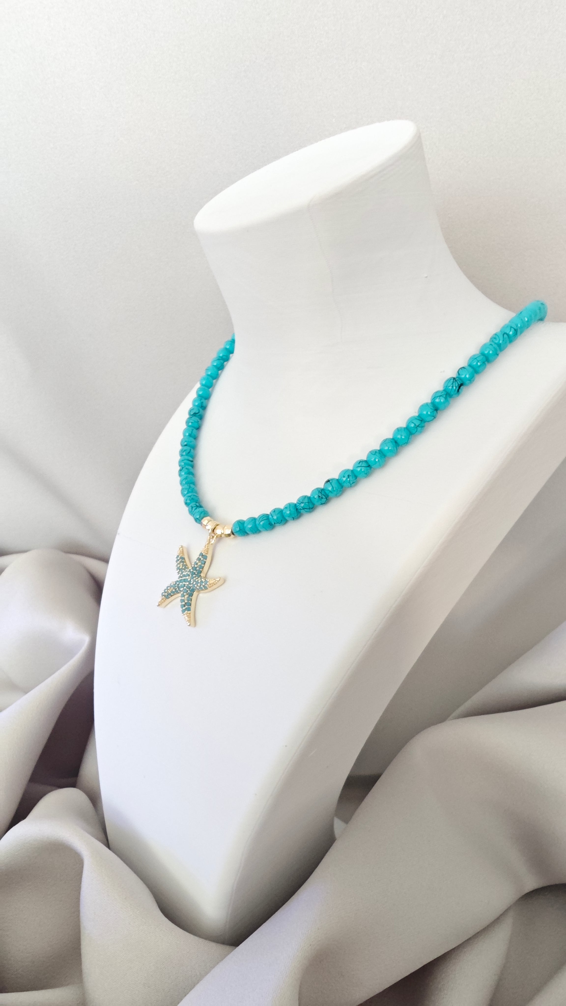 Veluare El Yapımı ROYAL 14K Gold Işıltılı Deniz Yıldızı Turkuaz Kolye