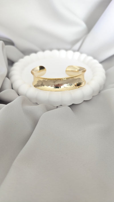 VELUARE ROYAL 14K Gold Renk İtalyan Geniş Ezme Cuff Kelepçe Bileklik