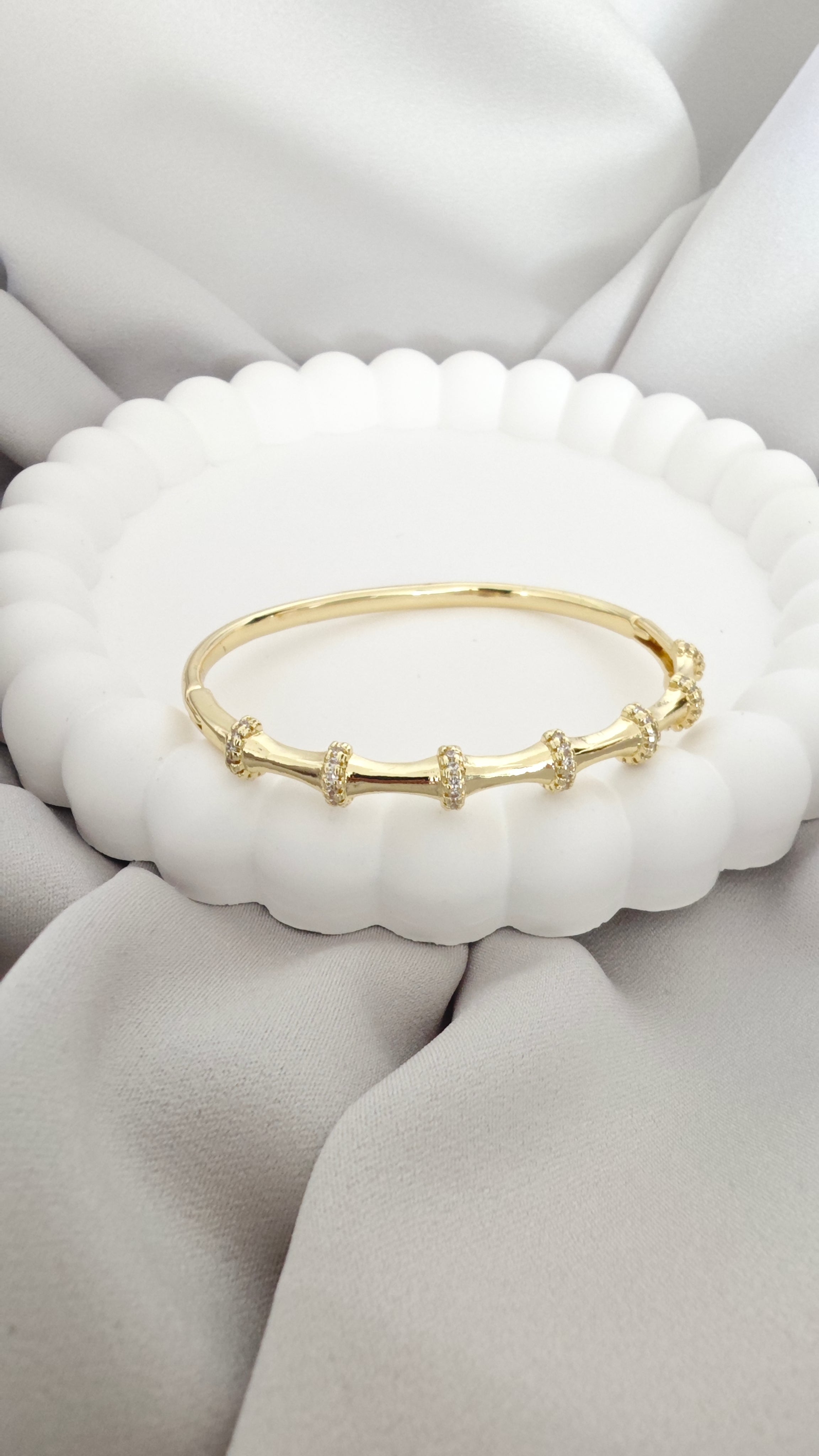 VELUARE ROYAL 14K Gold Taşlı Boğumlu İtalyan Bambu Kelepçe Bileklik