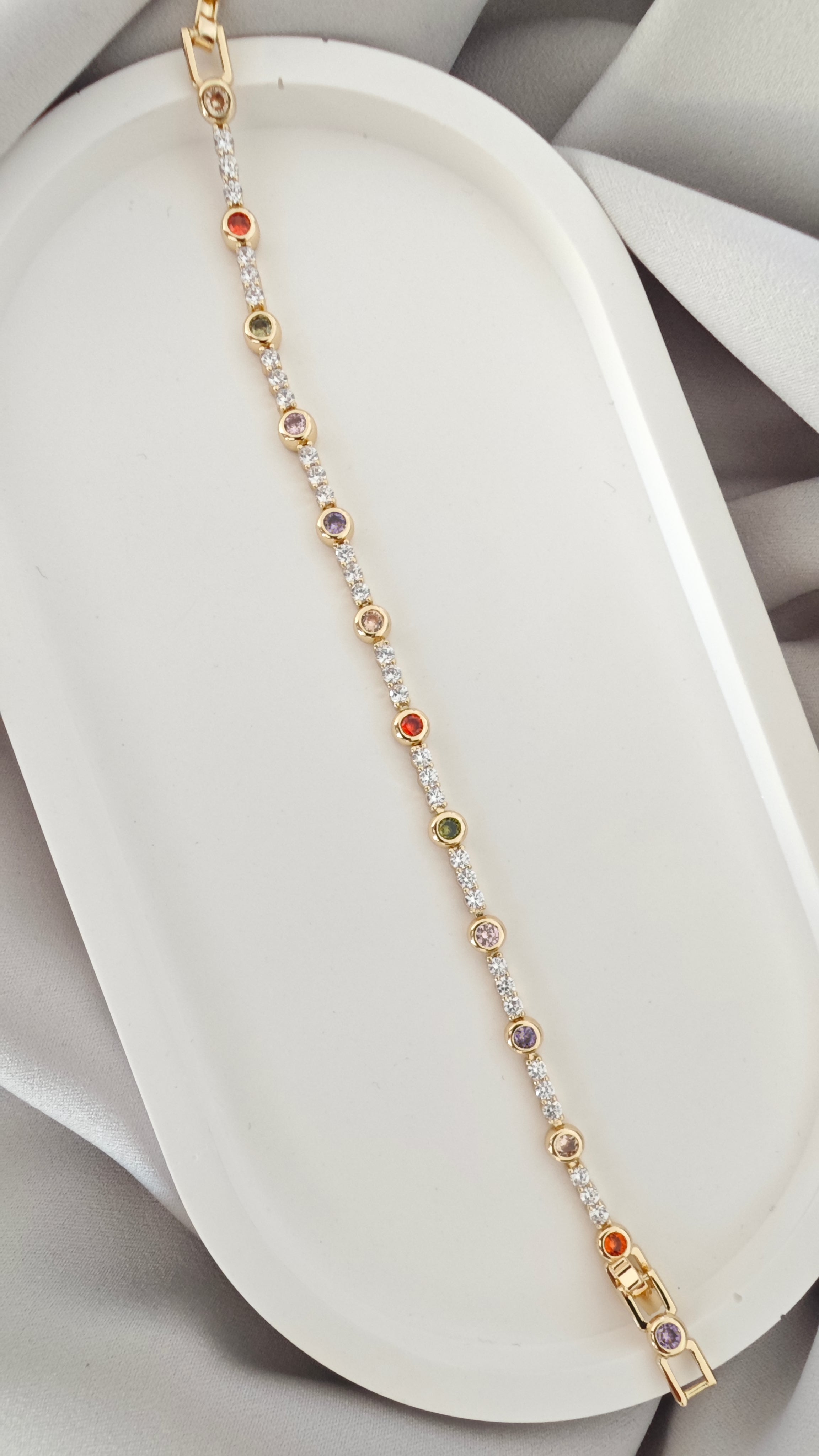 VELUARE Privé 14K Gold Renk Multicolor Taşlı Su Yolu Bileklik