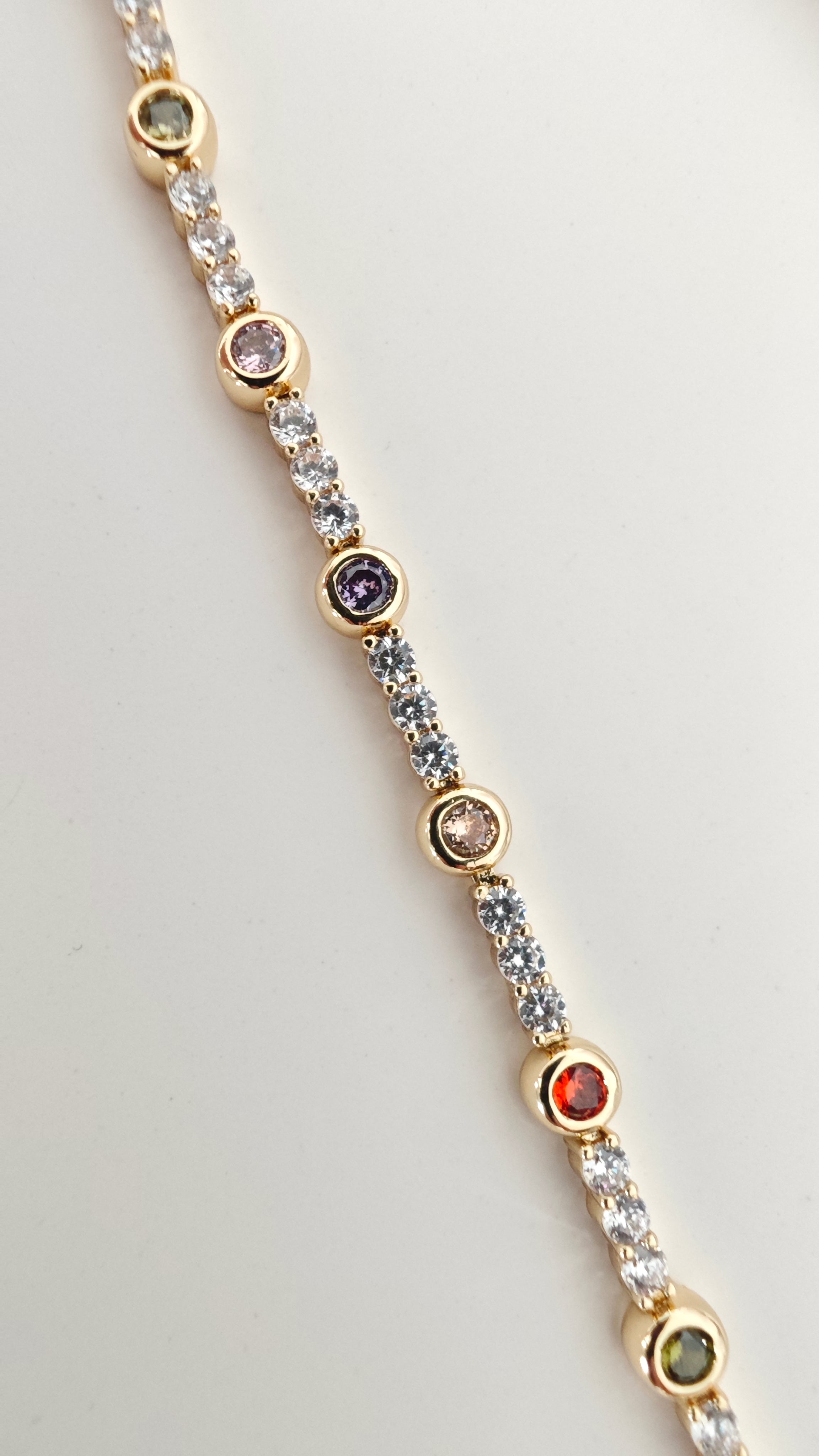 VELUARE Privé 14K Gold Renk Multicolor Taşlı Su Yolu Bileklik