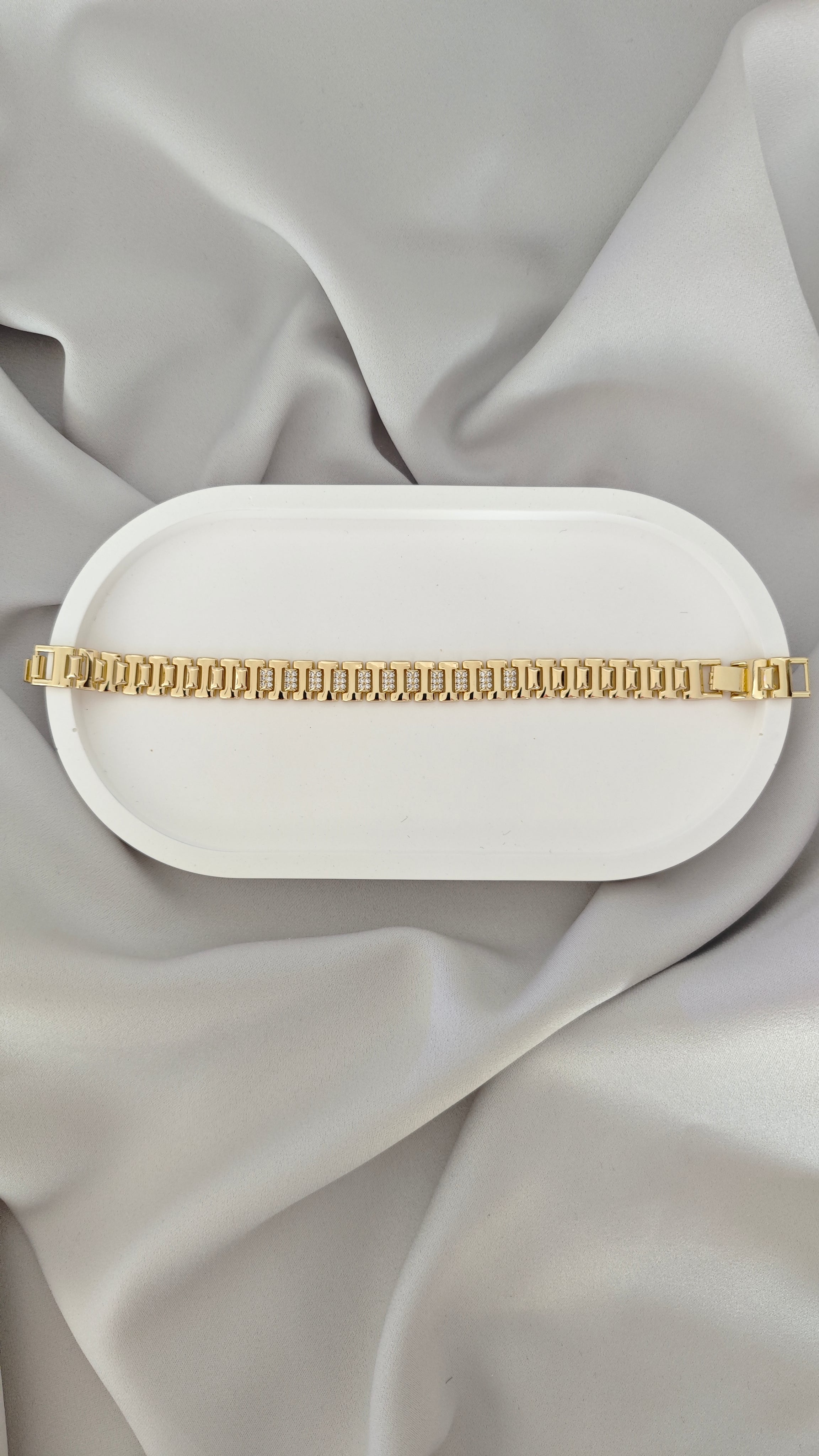 VELUARE PRESTIGE 14K Gold Renk Saat Kordonu Model Taşlı İtalyan Bileklik