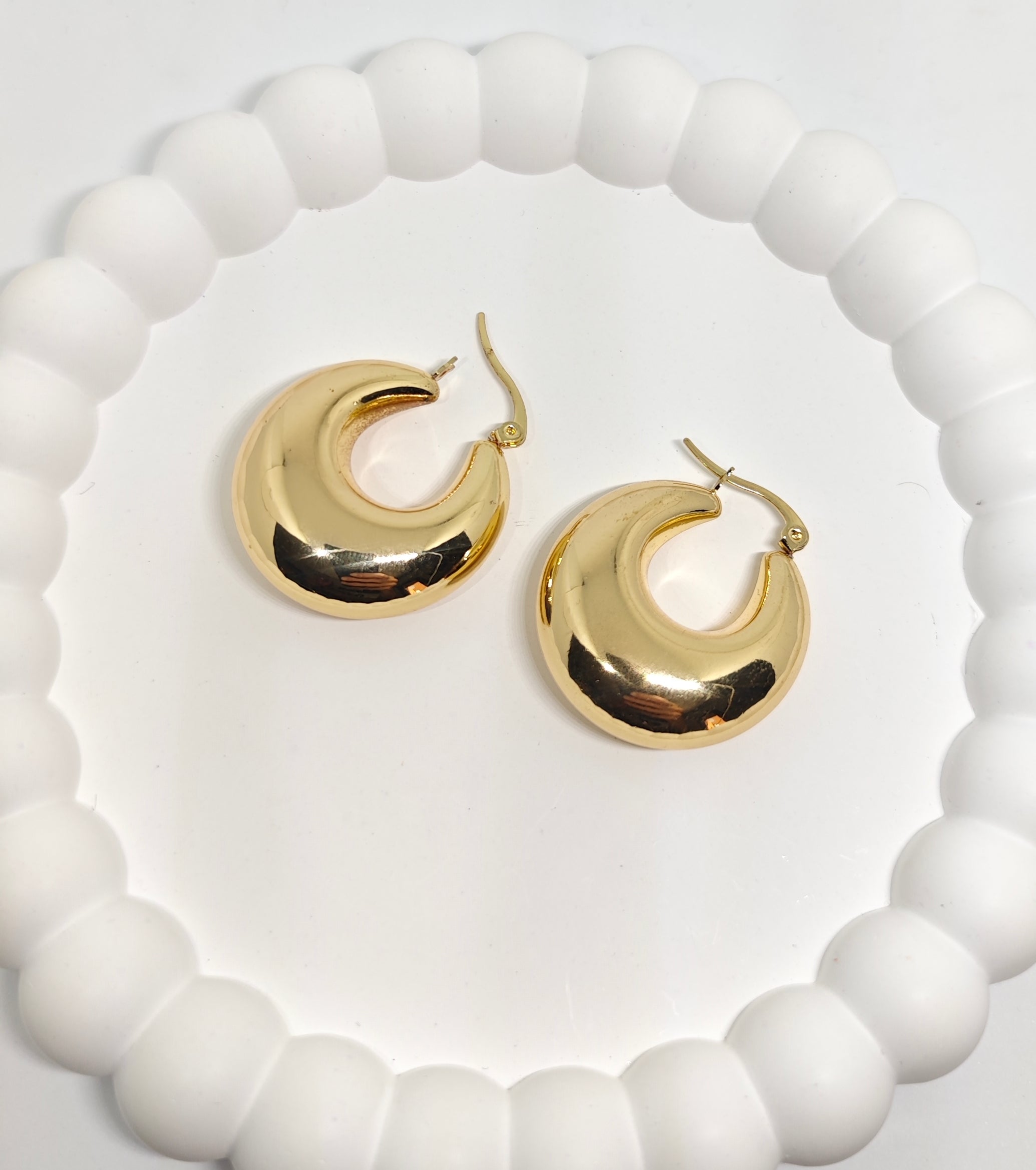 Veluare Privé 14K Gold Teardrop Aynalı Hafif Halka Küpe