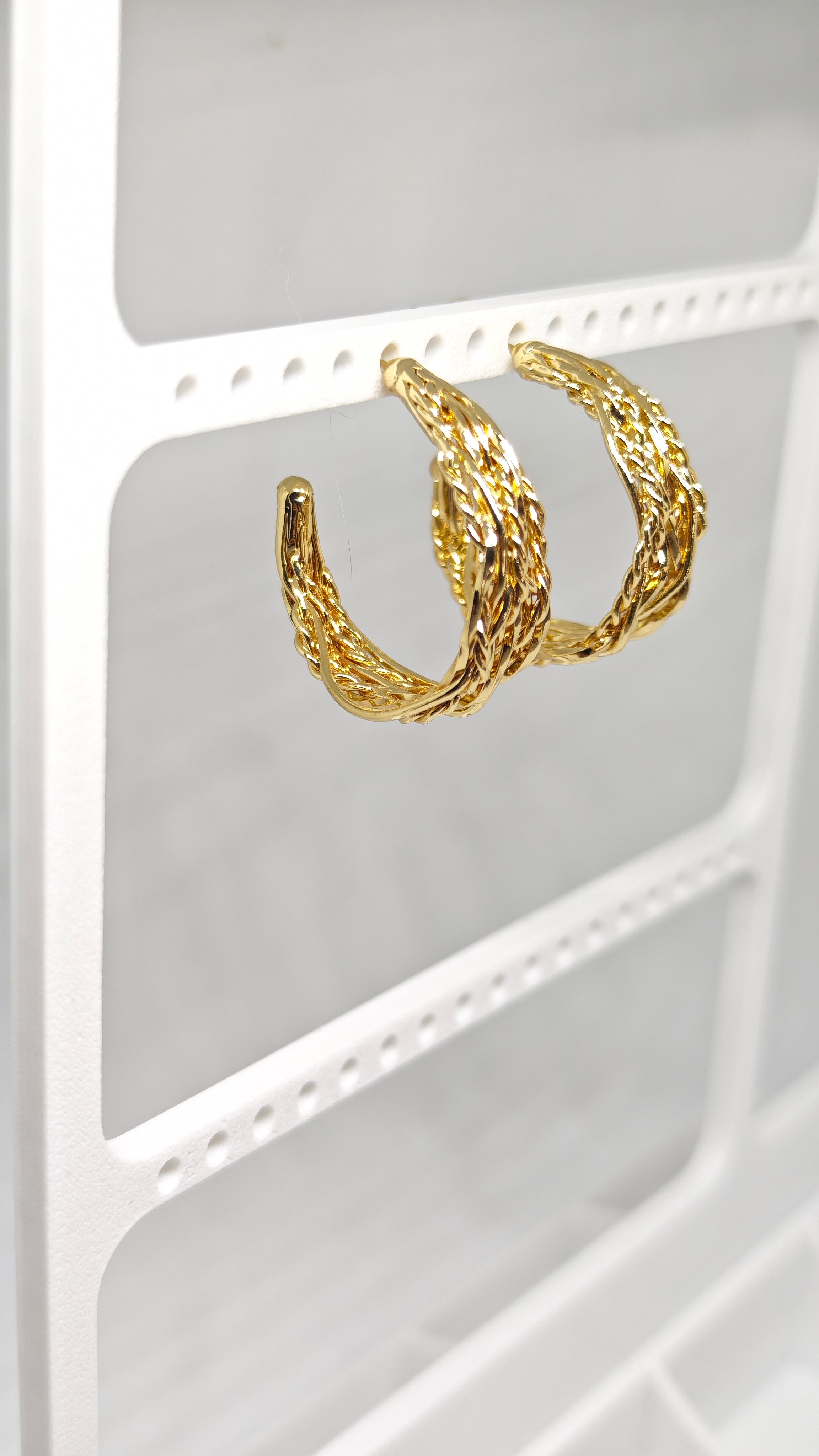 Veluare Royal 14K Gold Sarmal Kafes Tasarım İddialı Küpe