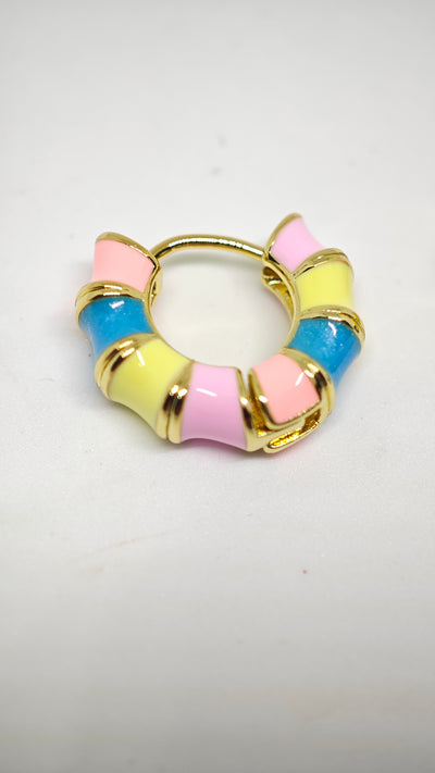 Veluare Prestige 14K Gold Pastel Mini Macaron Twist Küpe