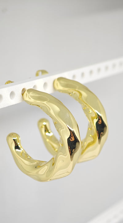 Veluare Privé 14K Gold Akışkan Kalın Halka Küpe