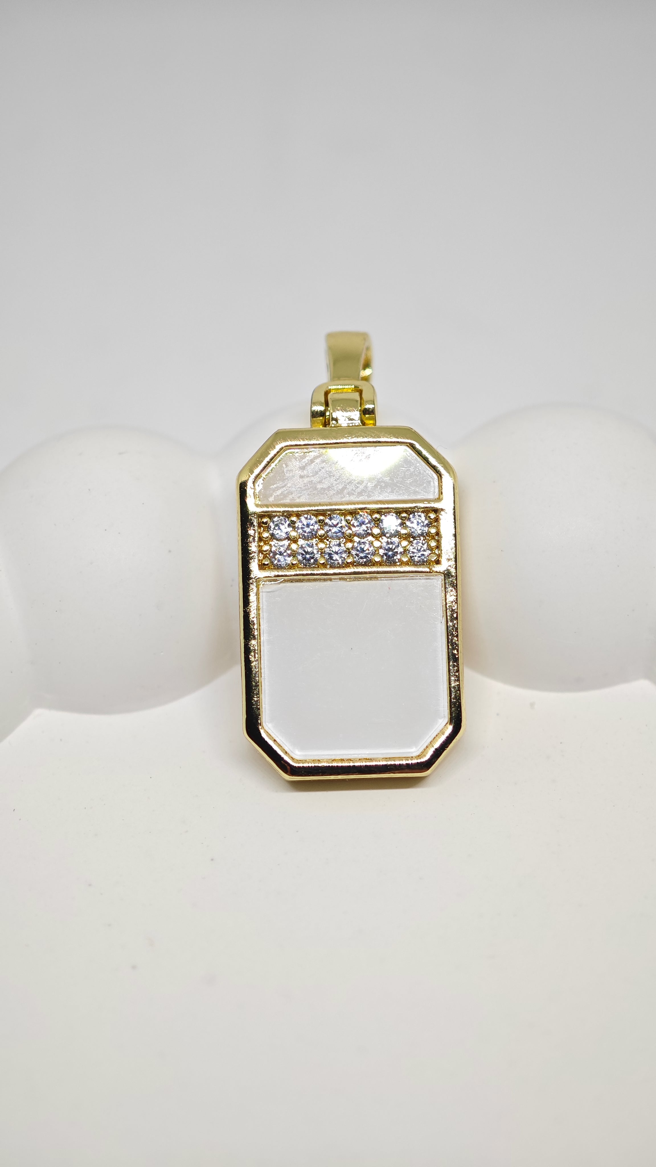 Veluare Royal 14K Dikdörtgen Künye Model Kolye Ucu