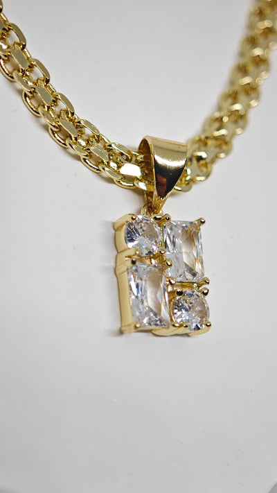 Veluare Royal 14K Baget ve Yuvarlak Taşlı Kolye Ucu