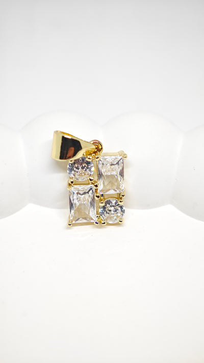 Veluare Royal 14K Baget ve Yuvarlak Taşlı Kolye Ucu