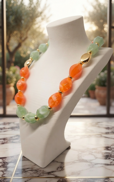 Veluare El Yapımı 14K Gold Pastel Yeşil ve Turuncu Boncuklu Kolye