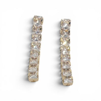Veluare Diamond Effect 14K Prenses Kesim V Gerdanlık ve Küpe Seti